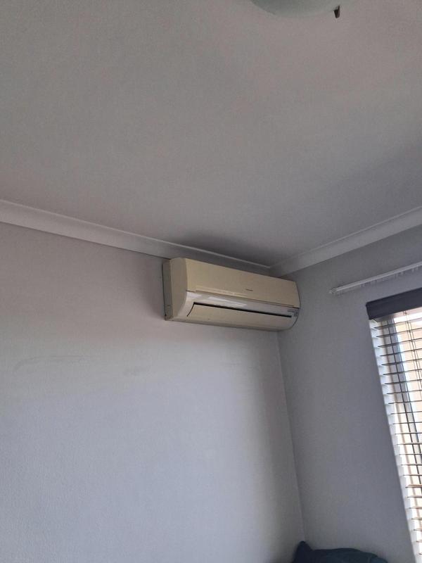 To Let 2 Bedroom Property for Rent in Vredehoek Western Cape